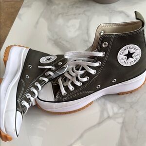 Converse All Star High-Tops in Dark Green and White